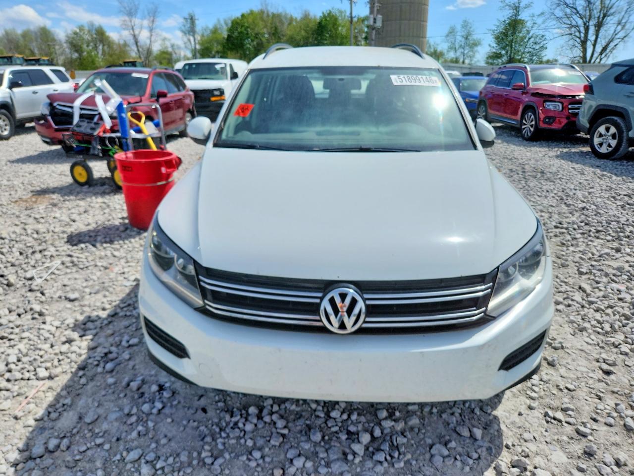 2015 Volkswagen Tiguan VIN WVGBV7AX0FW512888 photo 5