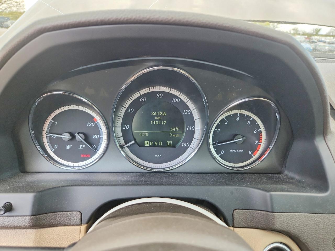 2010 Mercedes-Benz C class VIN WDDGF8BB2AR090071 photo 9