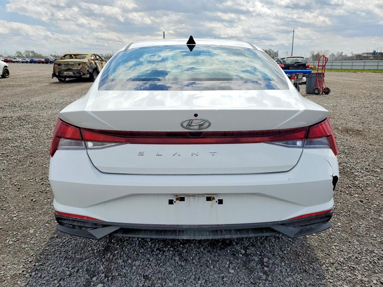 2022 Hyundai Elantra VIN KMHLM4AG5NU314047 photo 6
