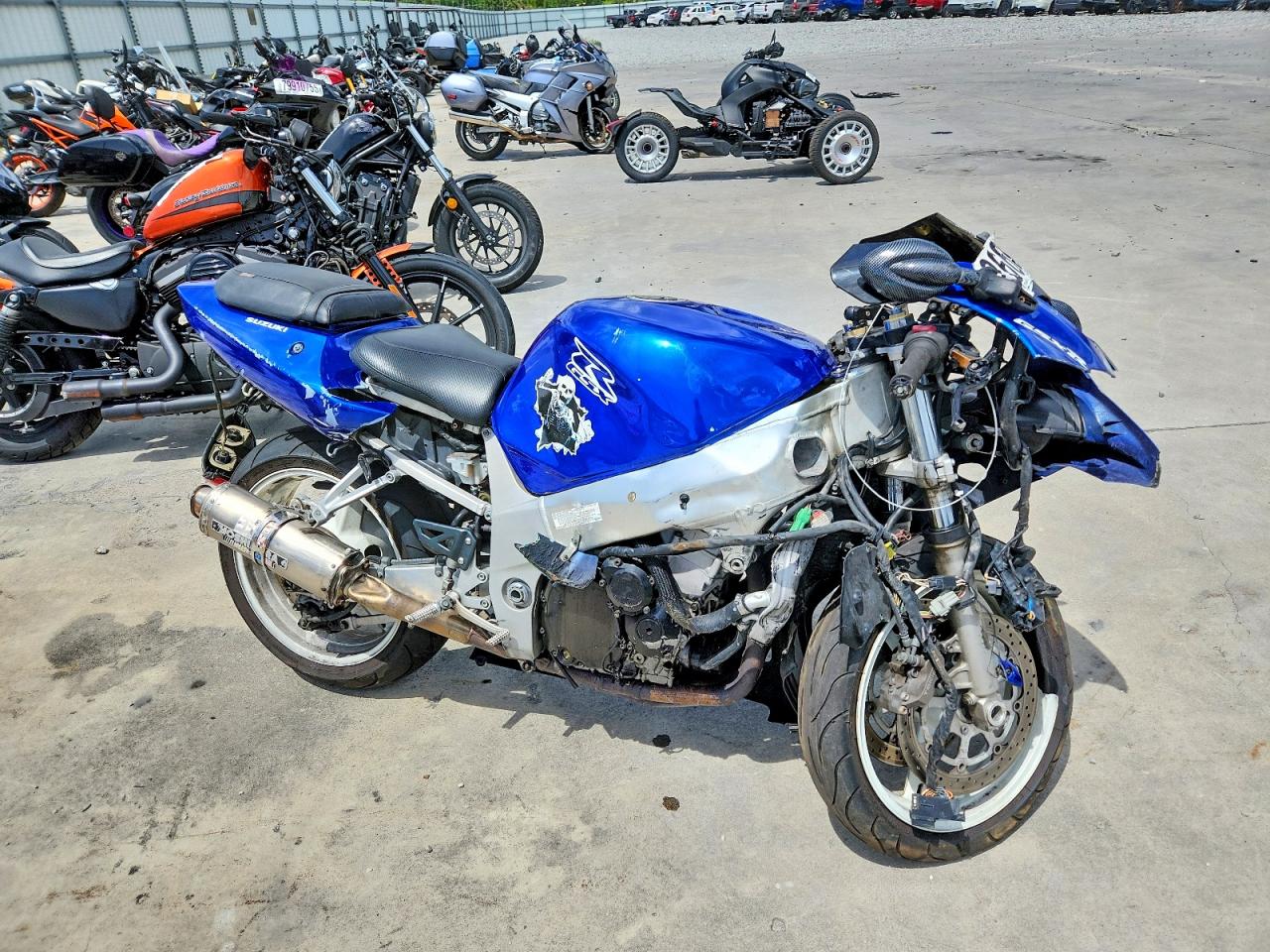 2002 Suzuki Gsxr600 VIN JS1GN7BA922105670 photo 1