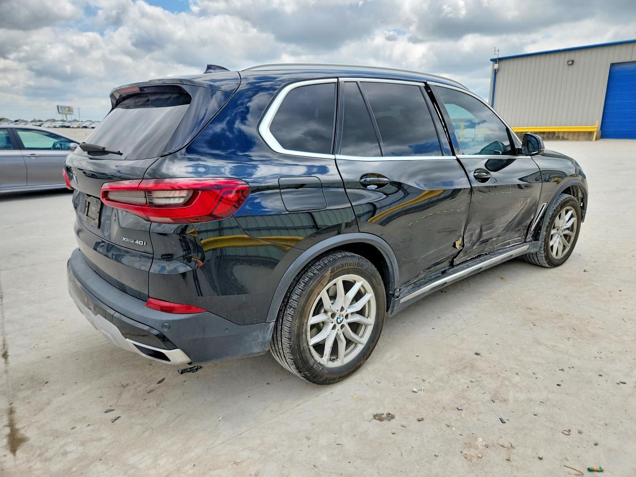 2020 BMW X5 VIN 5UXCR6C01L9C20167 photo 3
