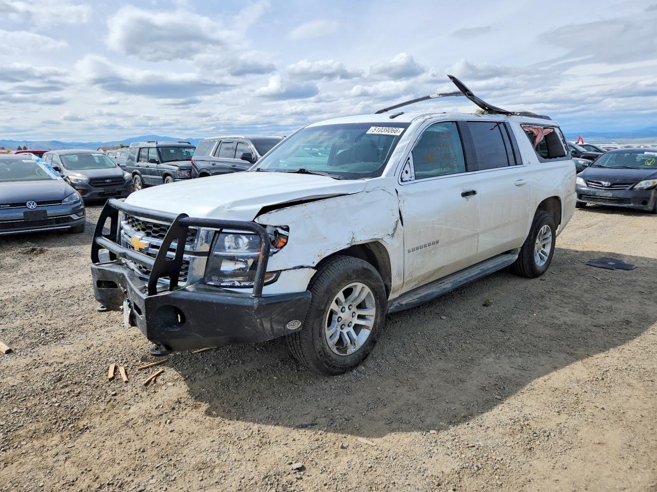 2020 Chevrolet Suburban VIN 1GNSKHKC6LR169195 photo 1