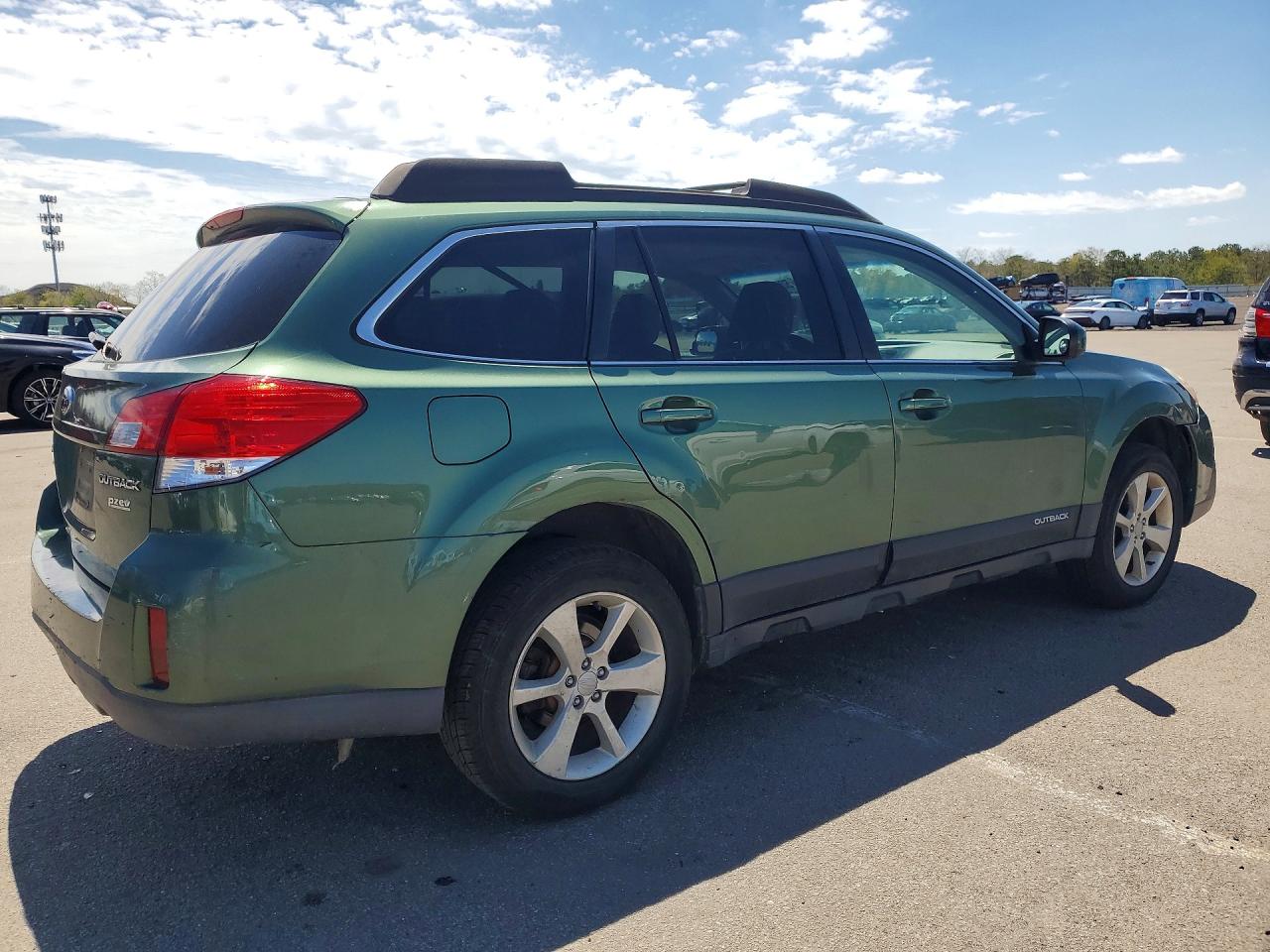 2013 Subaru Outback VIN 4S4BRBBC8D3266299 photo 3