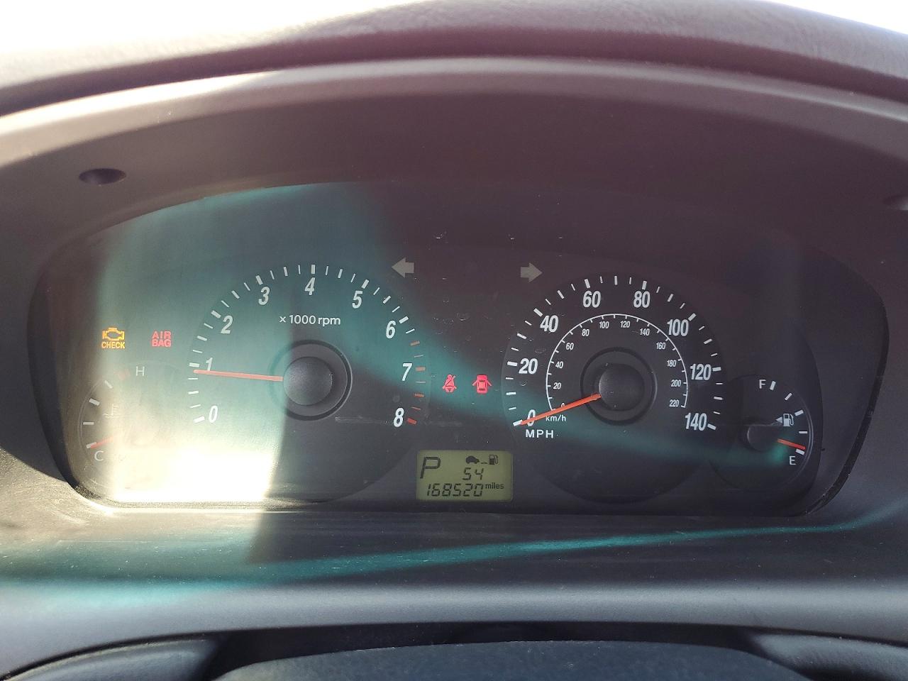 2005 Hyundai Elantra VIN KMHDN56D45U136637 photo 9