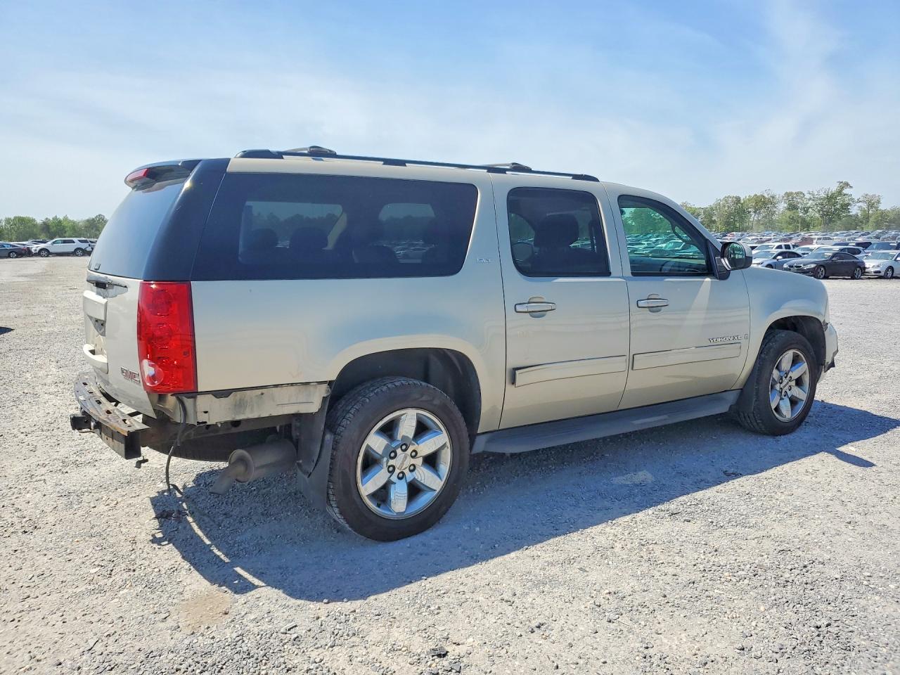 2009 GMC Yukon VIN 1GKFK36329R237318 photo 3
