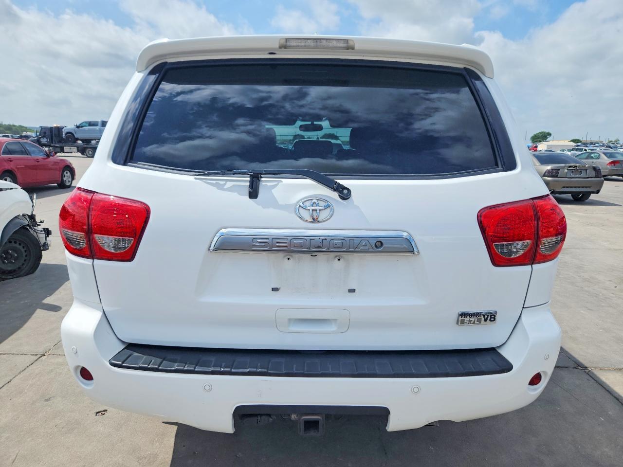 2012 Toyota Sequoia VIN 5TDKY5G12CS040921 photo 6