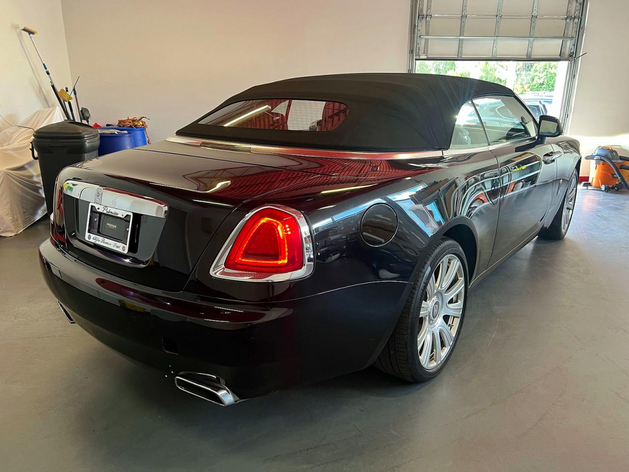 2017 Rolls-Royce All other VIN SCA666D51HU107216 photo 4