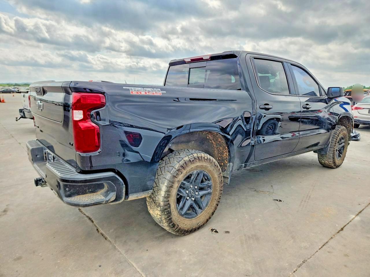 2022 CHEV All models VIN 3GCPYFED0NG166771 photo 3