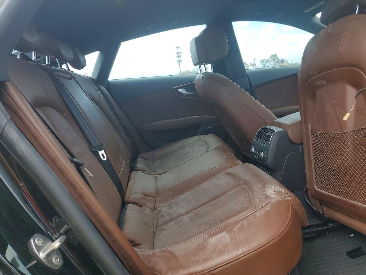 2016 Audi A7 VIN WAUWGAFC7GN078931 photo 10