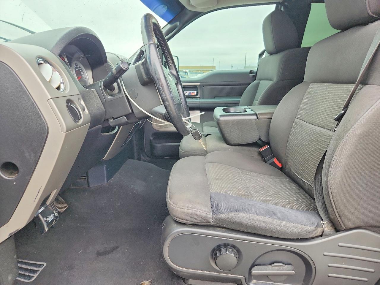 2004 Ford F150 VIN 1FTPX14544NA68994 photo 7