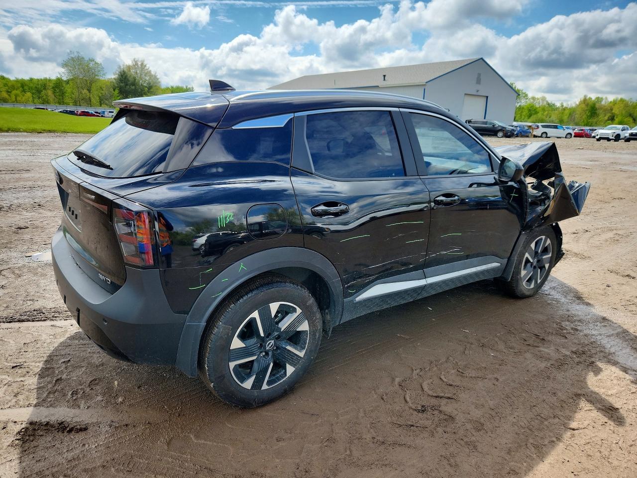 2026 Nissan Kicks VIN 3N8AP6CB2TL322733 photo 3