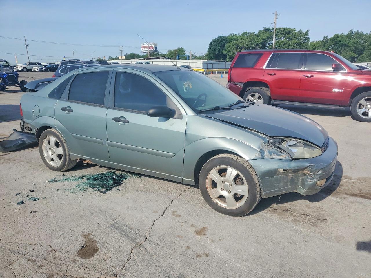 2003 Ford Focus VIN 1FAHP38333W200358 photo 4