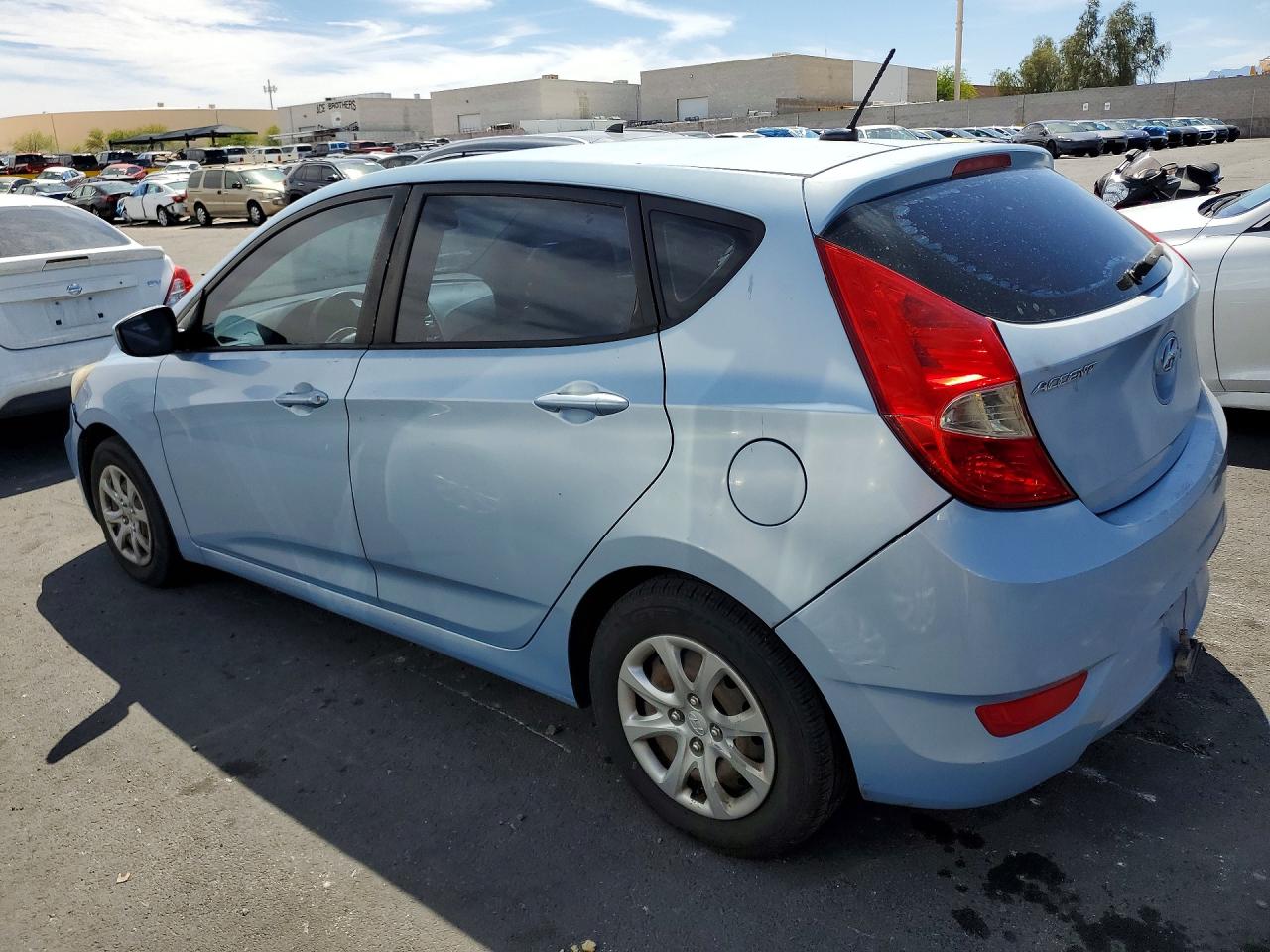 2012 Hyundai Accent VIN KMHCT5AE1CU003929 photo 2