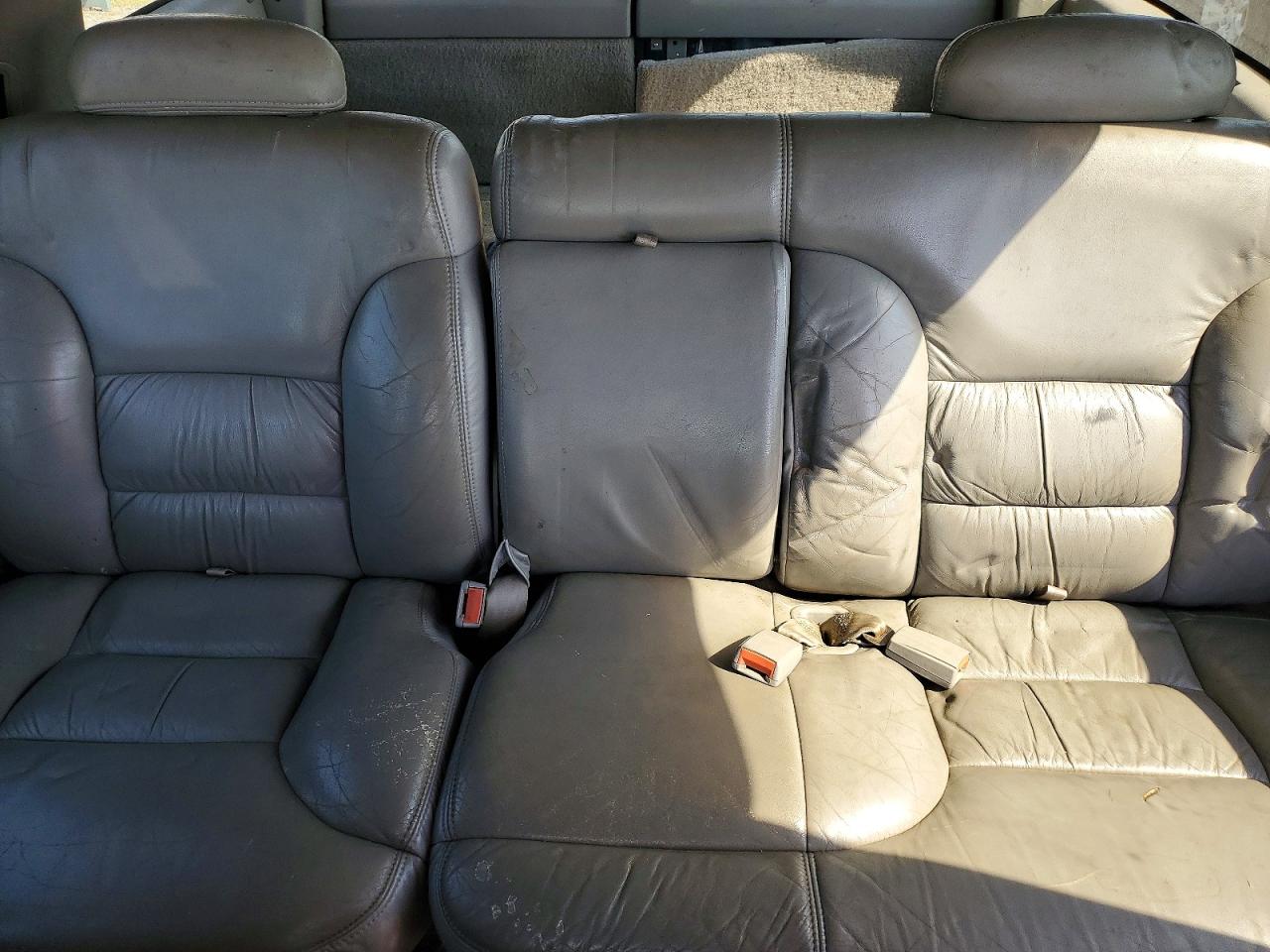 1999 Chevrolet Tahoe VIN 1GNEK13R7XJ321013 photo 10