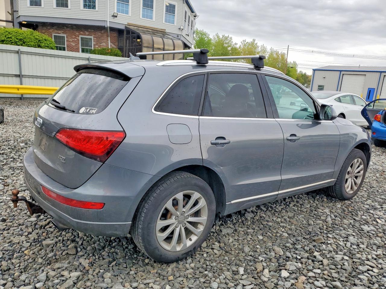 2013 Audi Q5 VIN WA1LFAFP1DA049191 photo 3