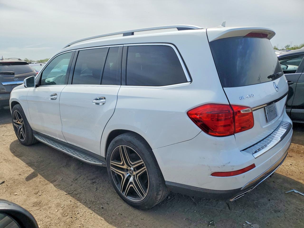2014 Mercedes-Benz Gl-class VIN 4JGDF7CE7EA283025 photo 2