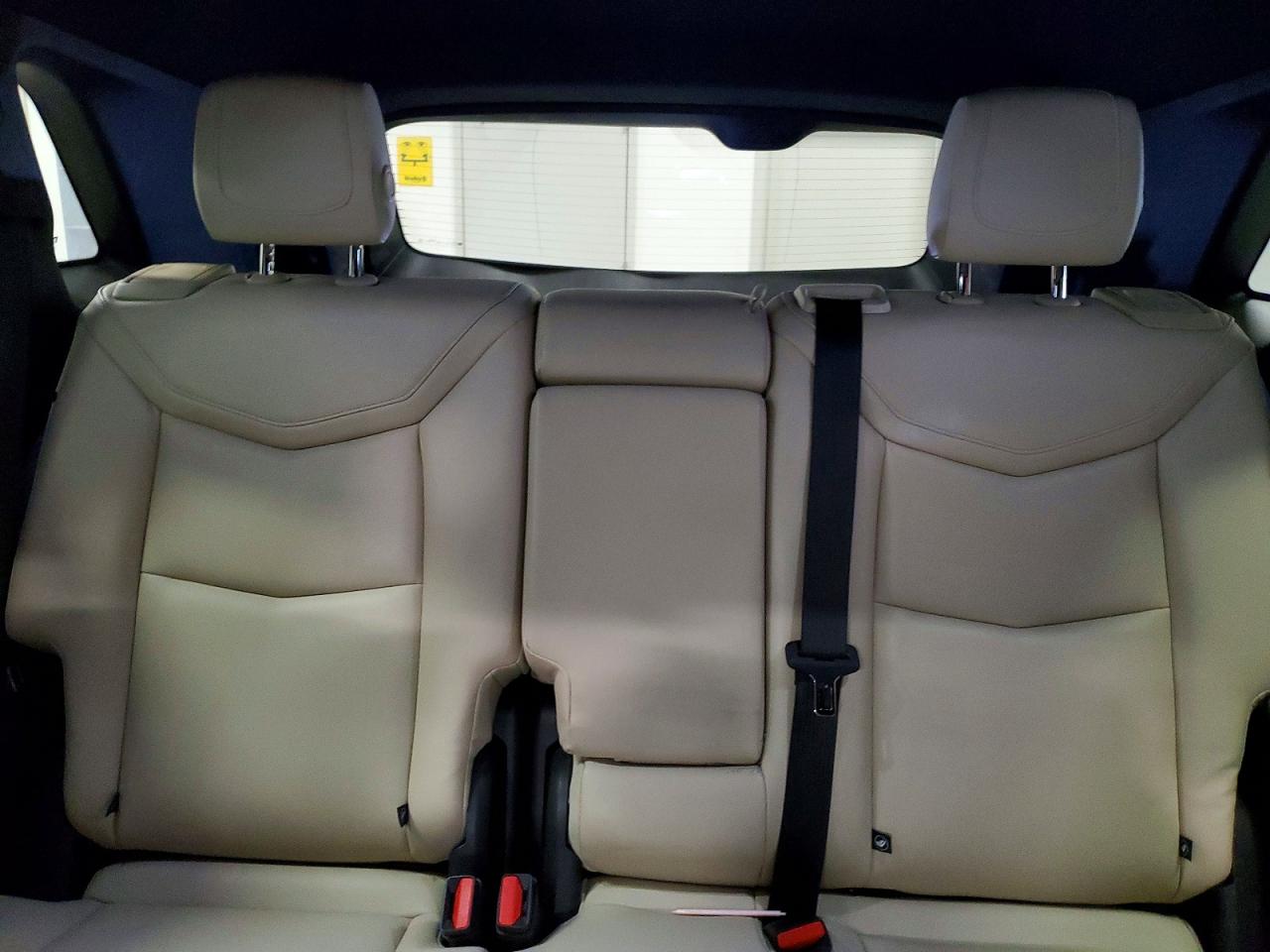 2018 Xt5 VIN 1GYKNARS3JZ193062 photo 10
