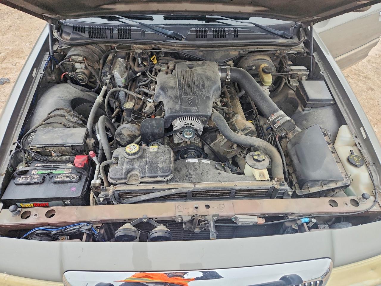 2003 Mercury Grmarquis VIN 2MEFM74W73X667738 photo 11