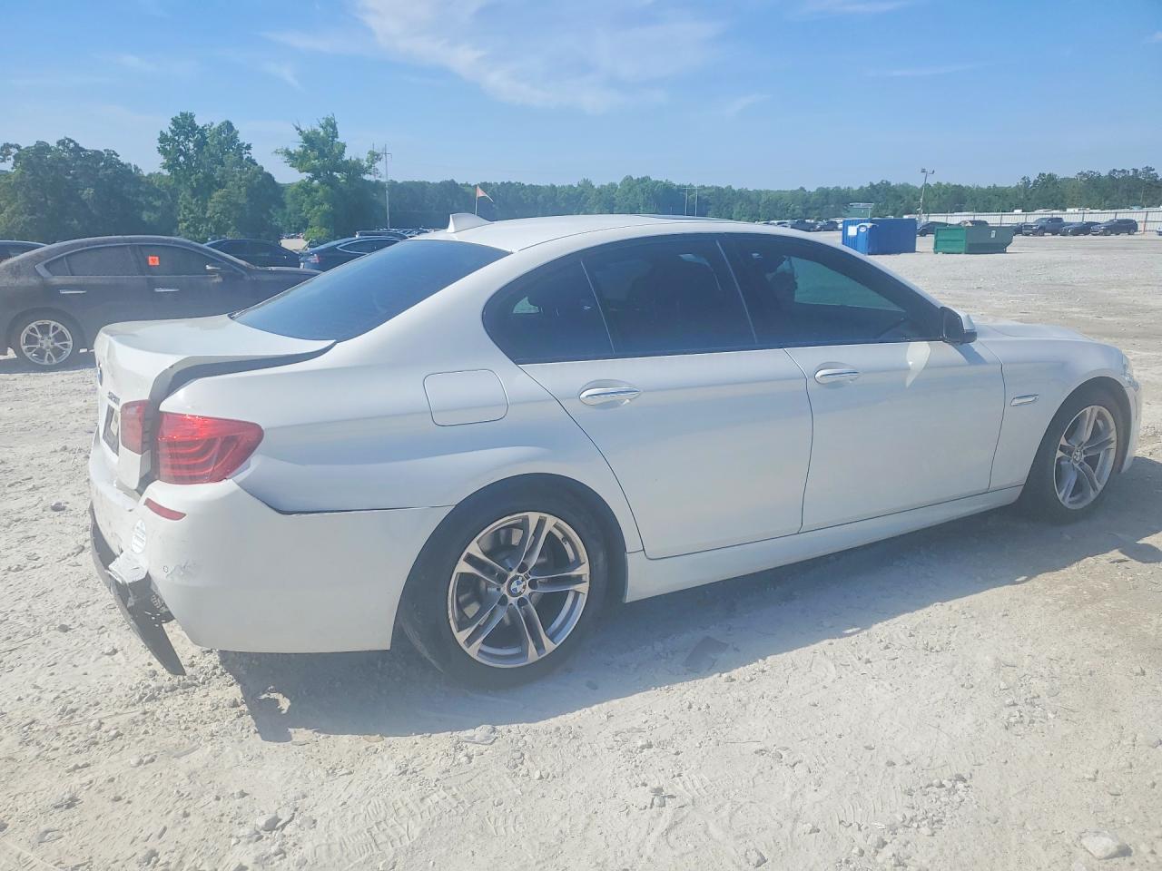 2015 BMW 5 series VIN WBA5A5C51FD516535 photo 3