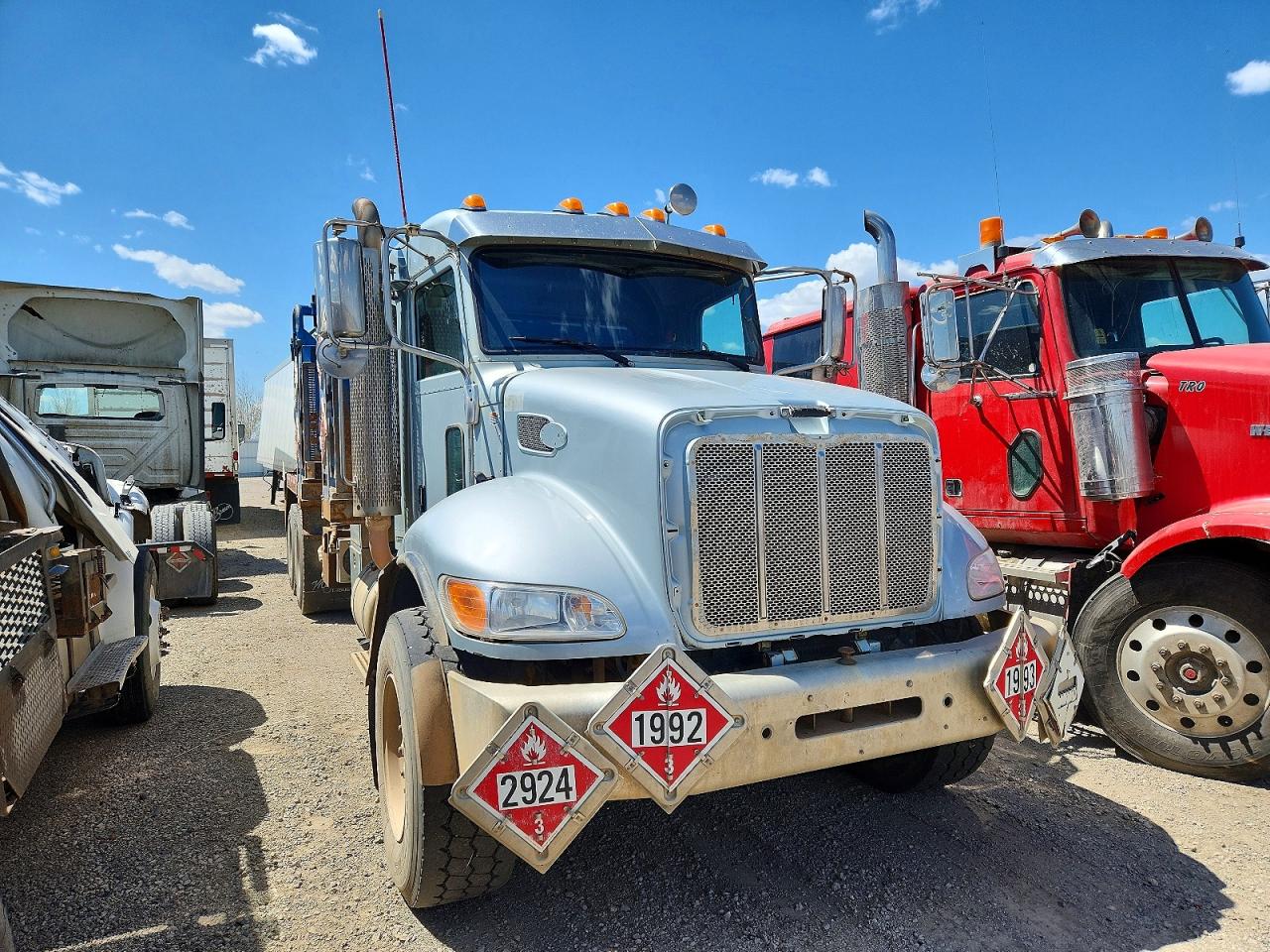 2015 PETERBILT All other VIN 2NP3LJ0X3FM286471 photo 1