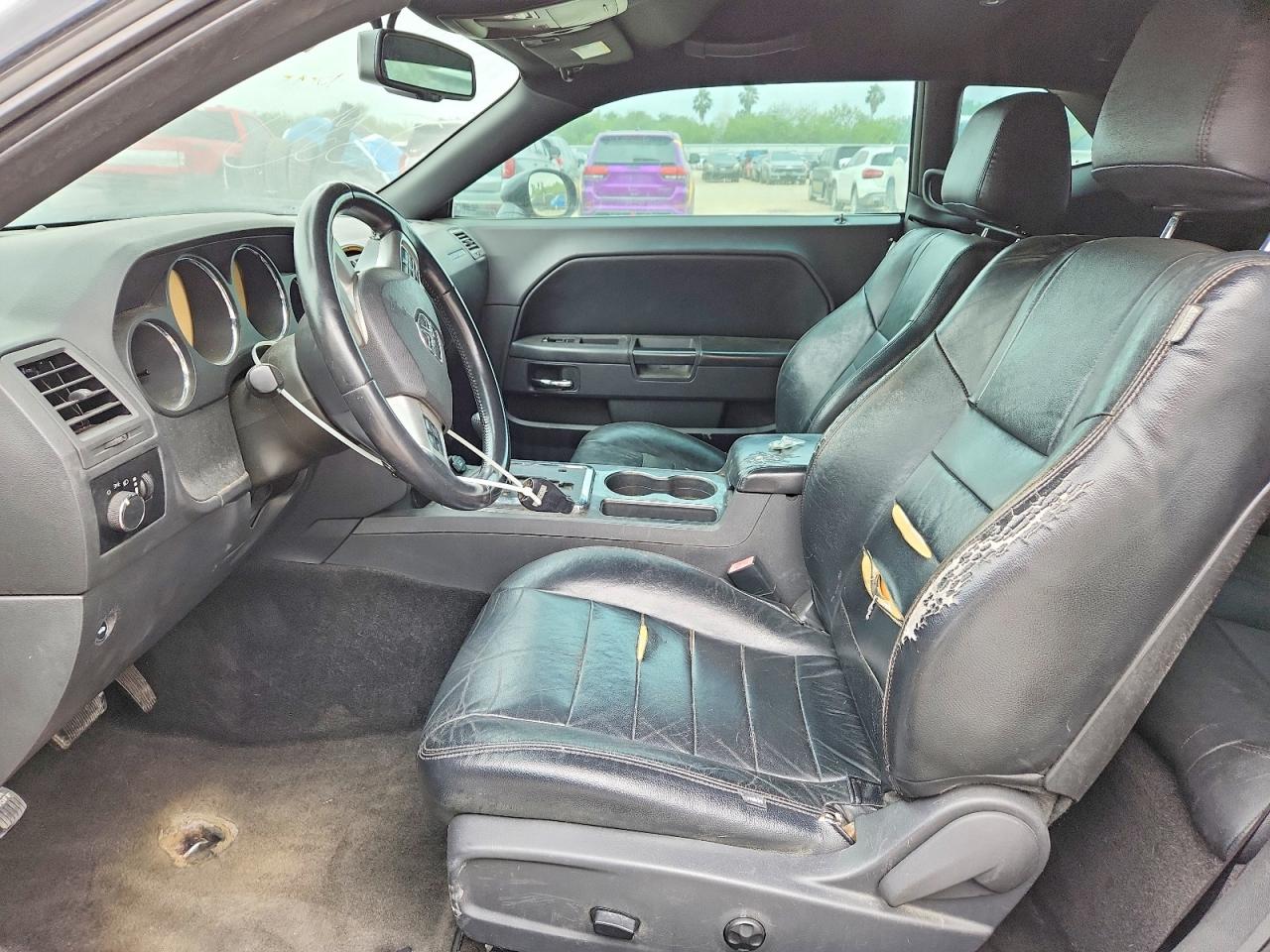 2011 Dodge Challenger VIN 2B3CJ4DGXBH603563 photo 7