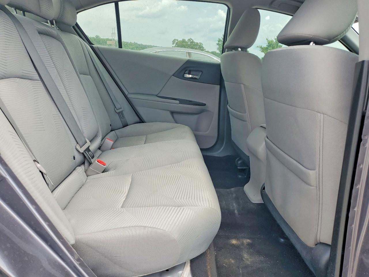 2016 Honda Accord VIN 1HGCR2F36GA144447 photo 10