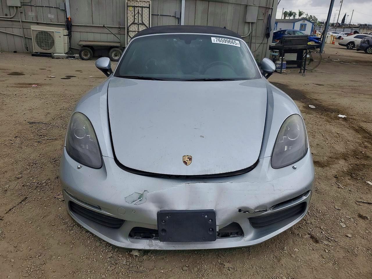 2017 Porsche Boxster VIN WP0CA2A80HS220216 photo 5