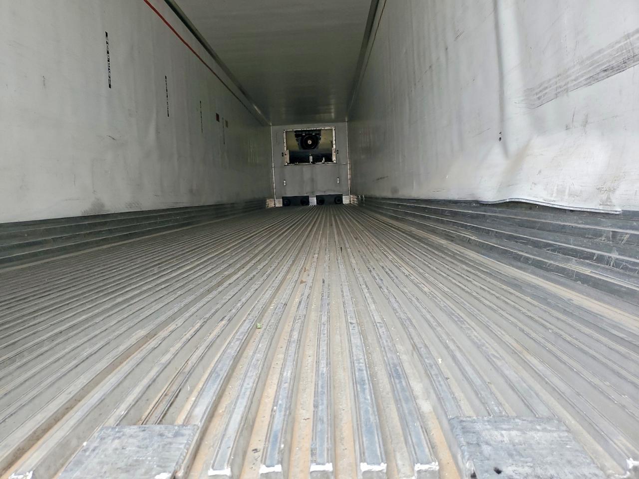 2015 UTILITY Utility tr VIN 1UYVS2538FM148902 photo 5