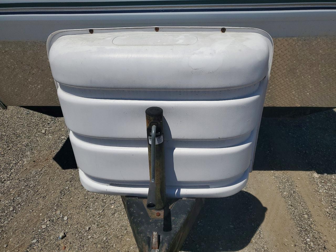 2003 KOMFORT TRAILERS VIN 1K52KBK2X32021355 photo 8