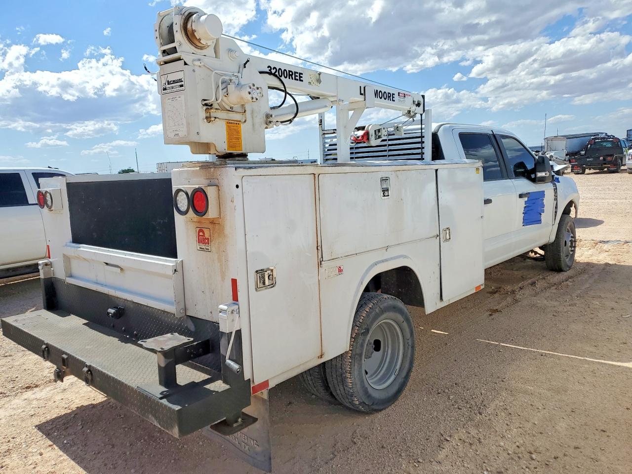 2024 Ford F350 VIN 1FD8W3HN0REF28524 photo 3