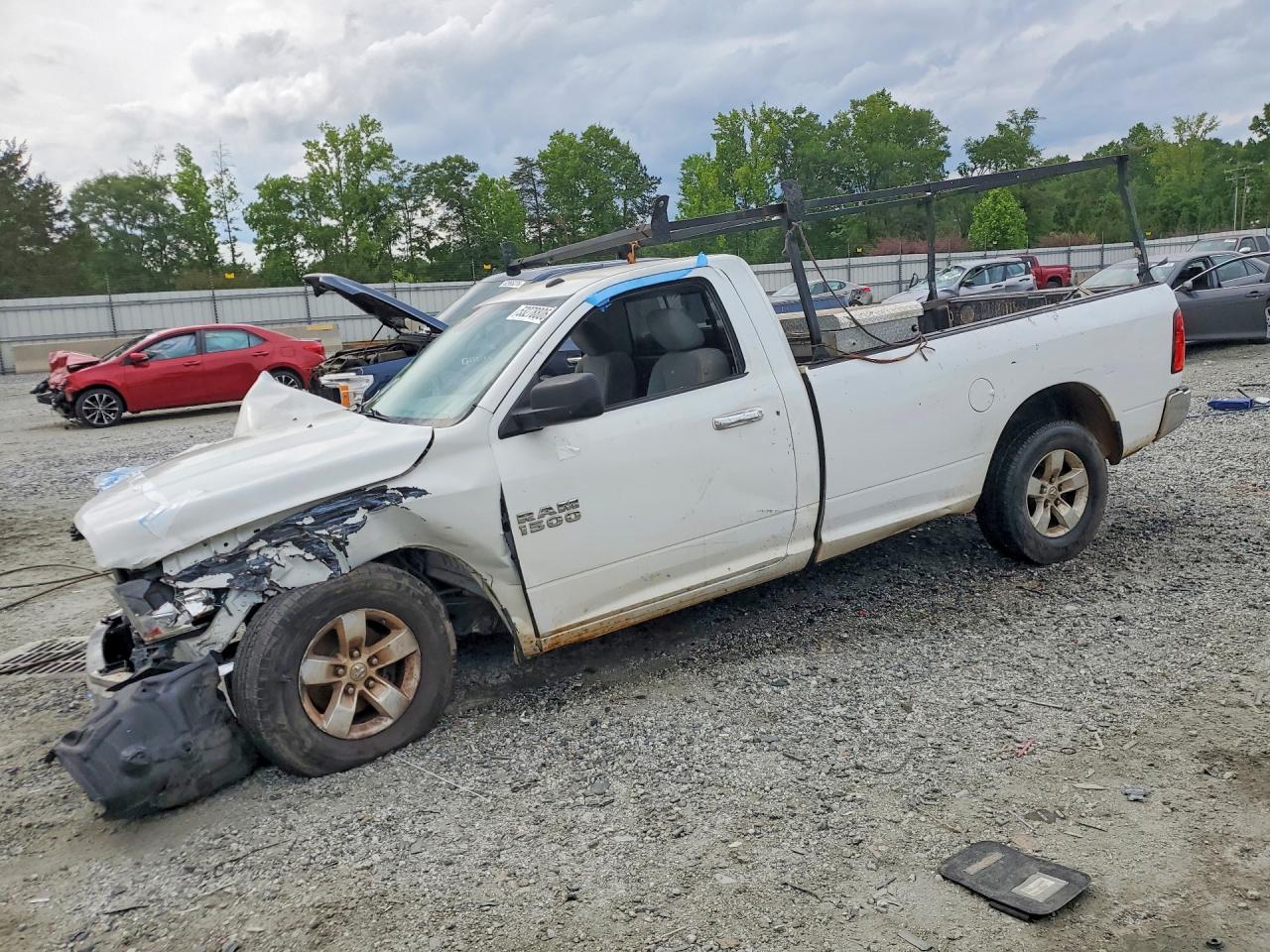 2013 Ram 1500 VIN 3C6JR6EP6DG524328 photo 1