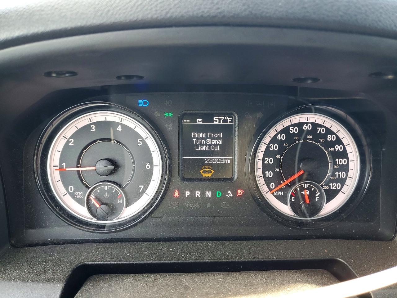 2024 Ram 1500 VIN 1C6RR6FT0RS183619 photo 9