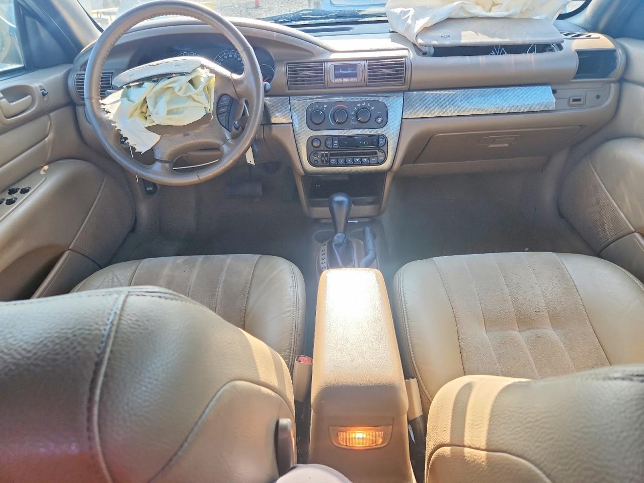 2004 Chrysler Sebring VIN 1C3EL55R64N291960 photo 8