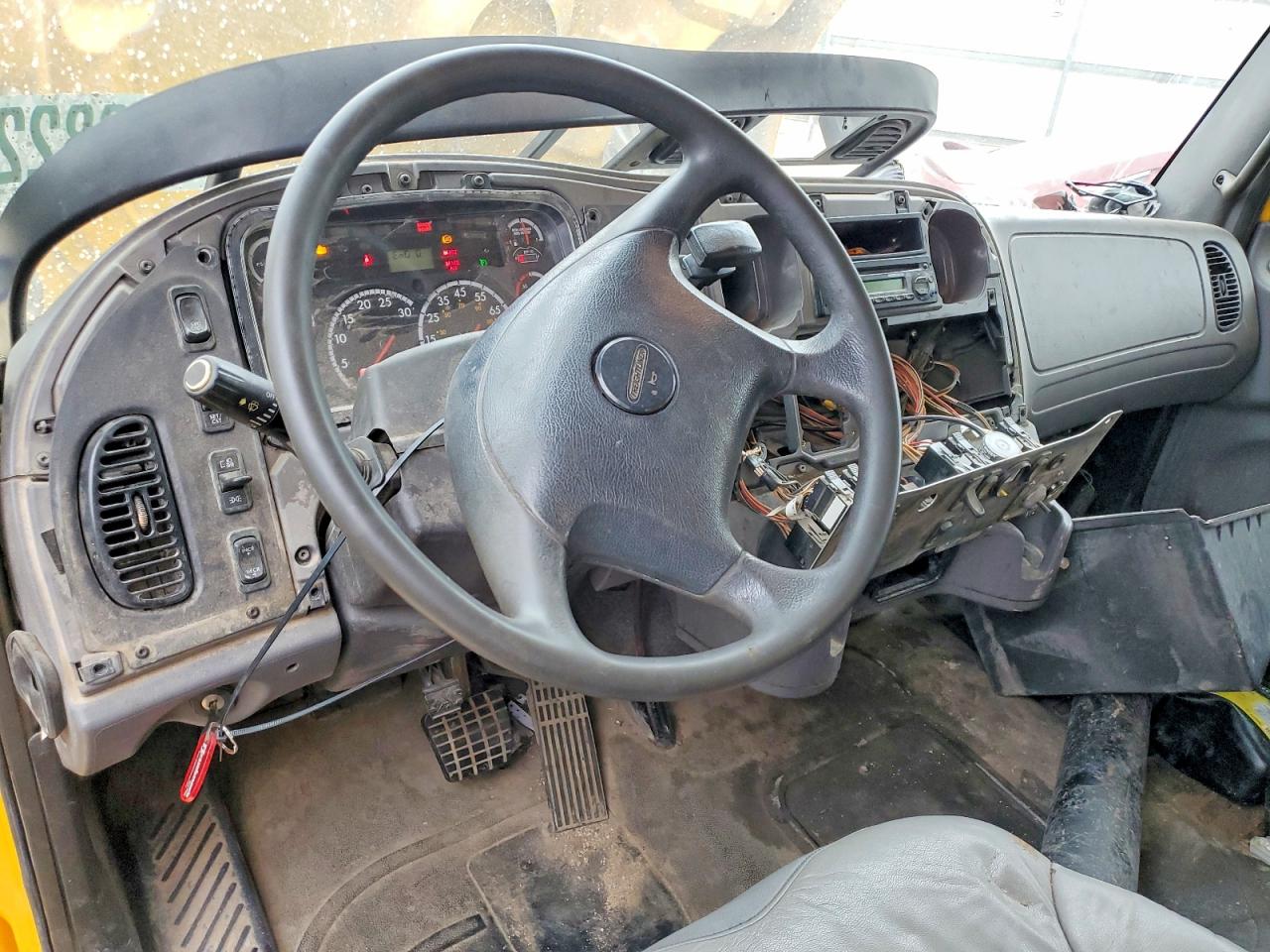 2012 FREIGHTLINER All models VIN 1FVACWDTXCDBK2131 photo 8