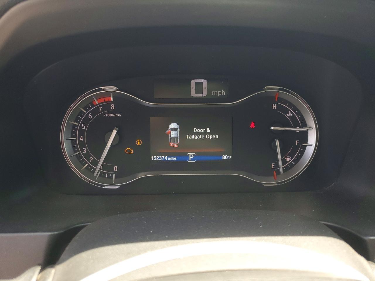 2018 Honda Ridgeline VIN 5FPYK2F1XJB000977 photo 9
