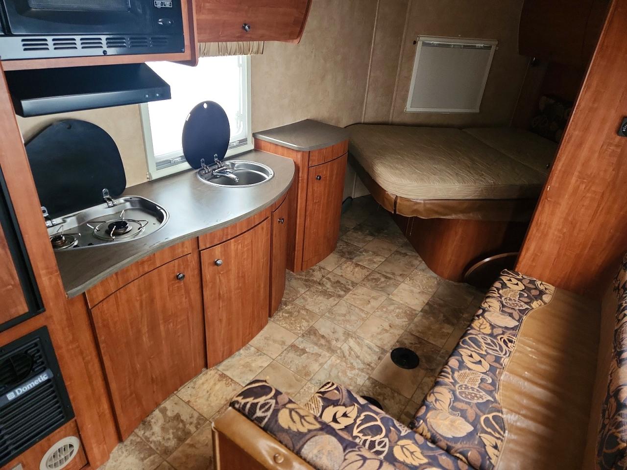2012 JAYCO Travel tra VIN 1UJBJ0AK5C1GC0085 photo 6