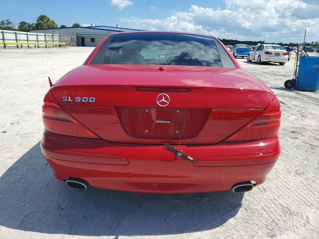 2006 Mercedes-Benz Sl-class VIN WDBSK75F26F114773 photo 6