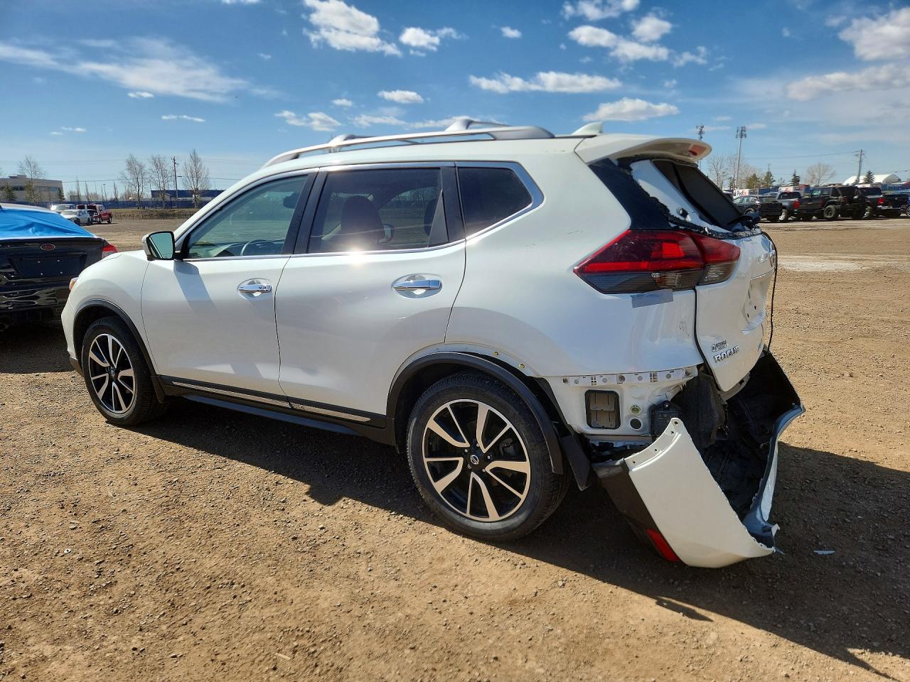 2019 NISS Rogue VIN 5N1AT2MV1KC822638 photo 2