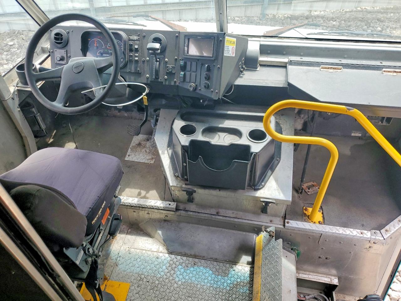 2015 FREIGHTLINER All other VIN 4UZAAPDU5FCGP2715 photo 8