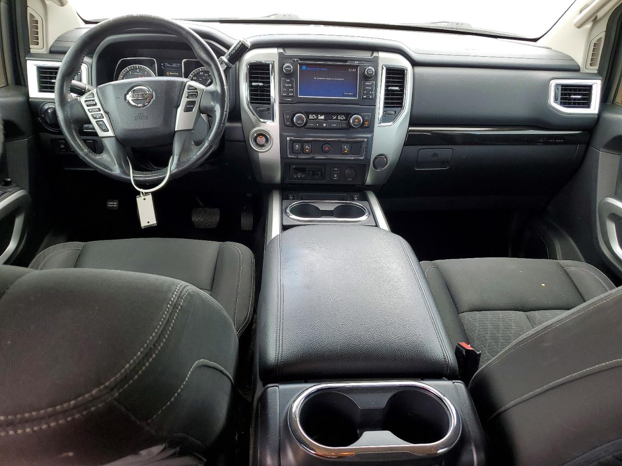2017 NISSAN TITAN VIN 1N6AA1F23HN549963 photo 8