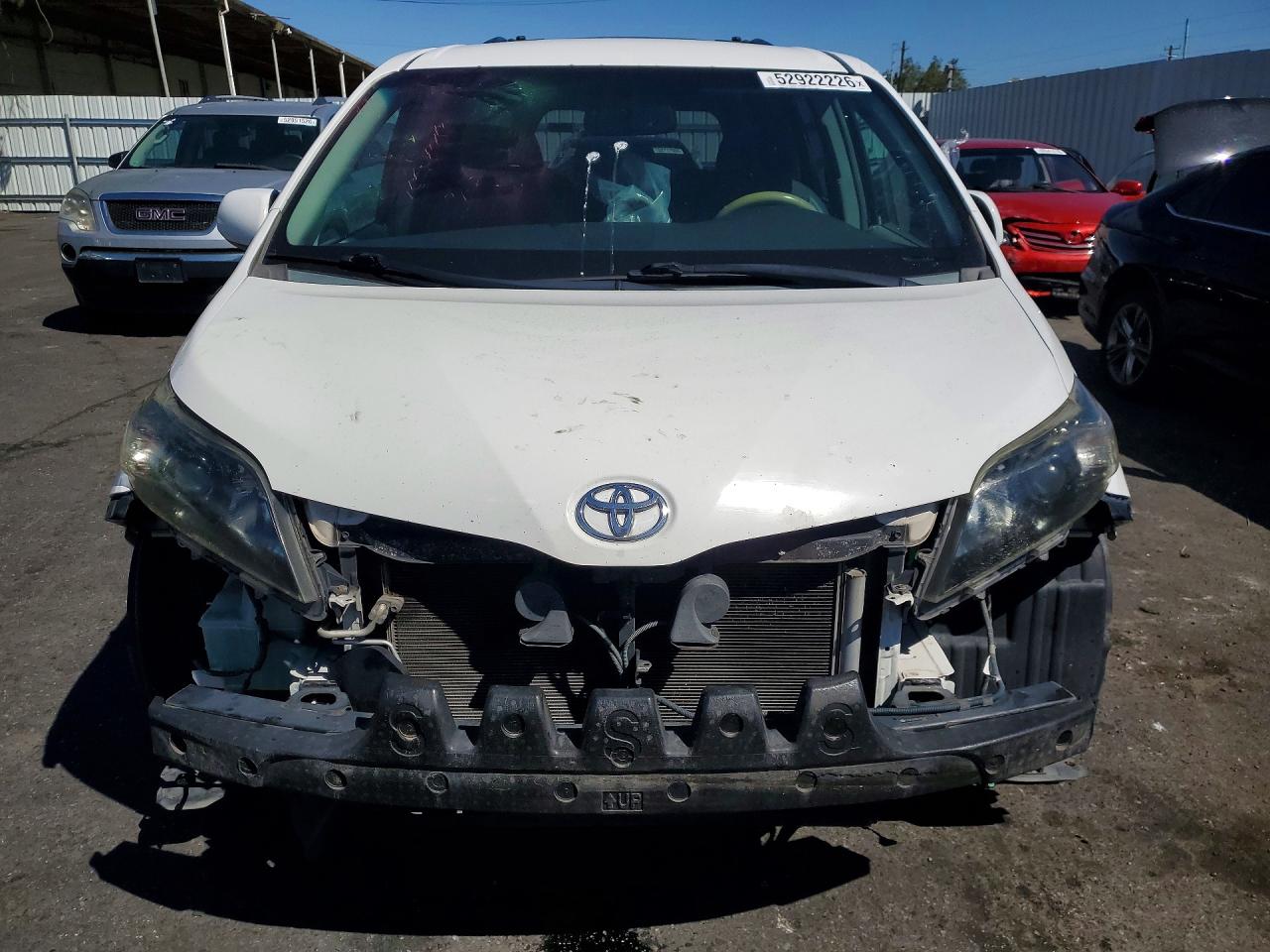 2013 Toyota Sienna VIN 5TDXK3DC8DS398348 photo 5
