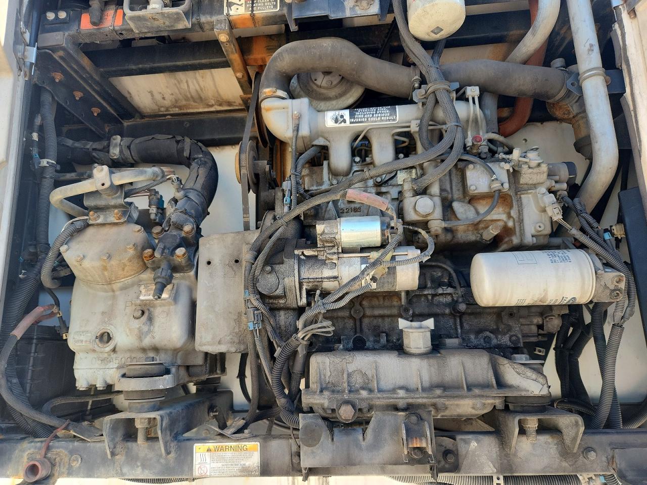 2010 UTILITY All models VIN 1UYVS253XAM935441 photo 7
