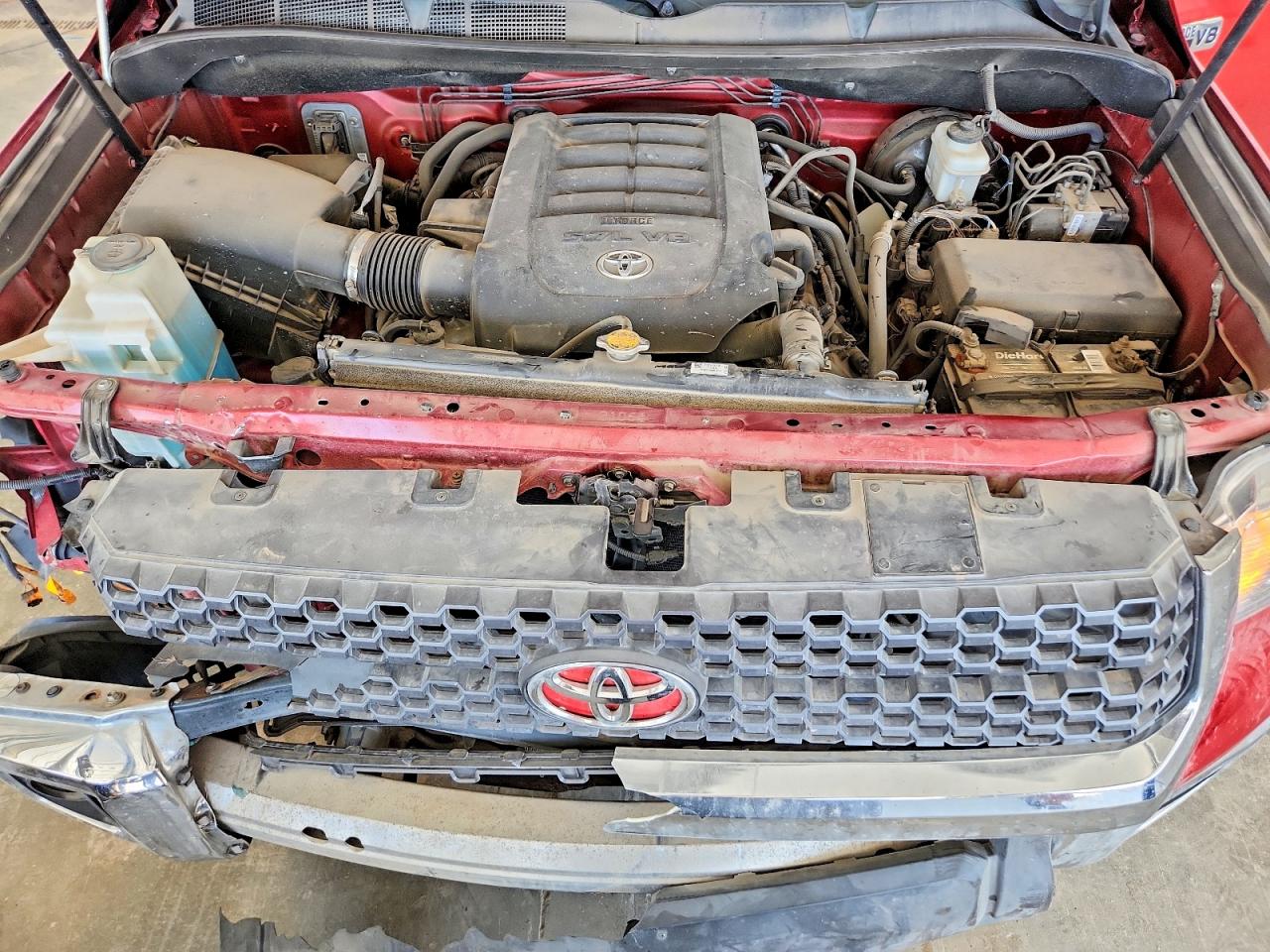 2017 Toyota Tundra VIN 5TFDY5F13HX599146 photo 11