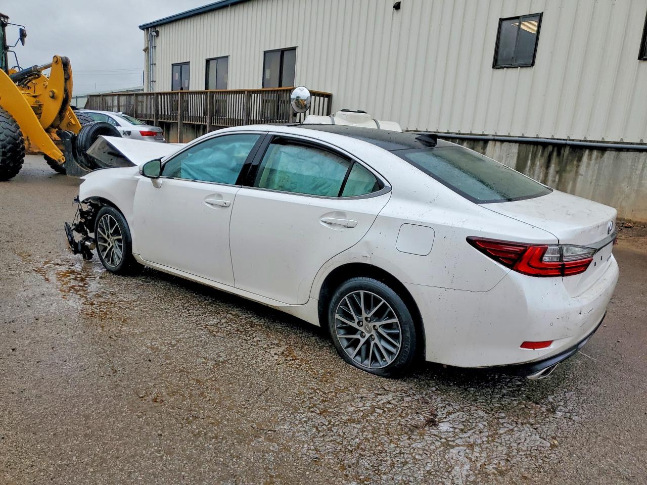 2016 Lexus ES350 VIN 58ABK1GG5GU032610 photo 2