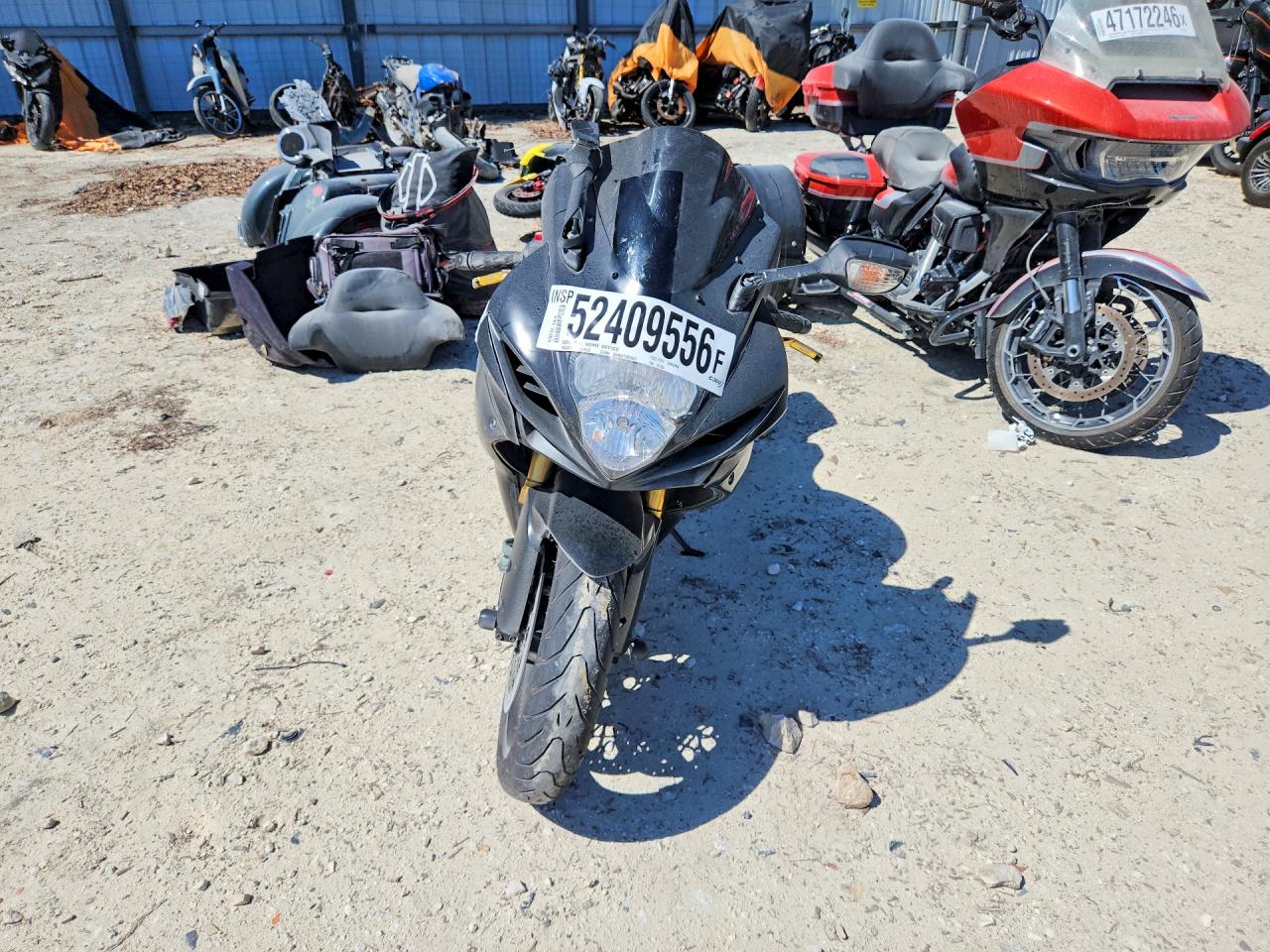 2014 SUZUKI Gsxr750 VIN JS1GR7MA7E2101395 photo 2