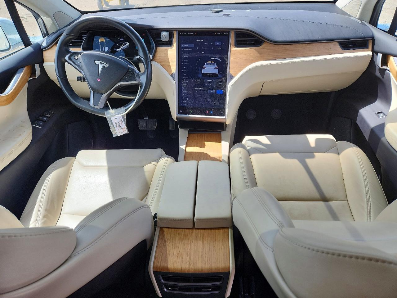 2018 TESLA Model x VIN 5YJXCDE23JF112060 photo 8