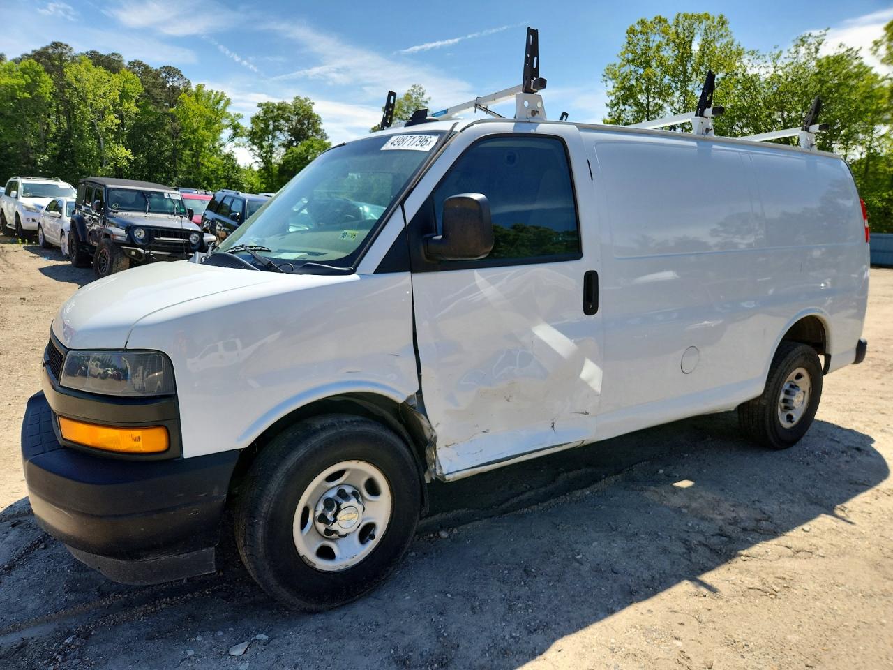 2021 Chevrolet Express 25 VIN 1GCWGAFP5M1249197 photo 1