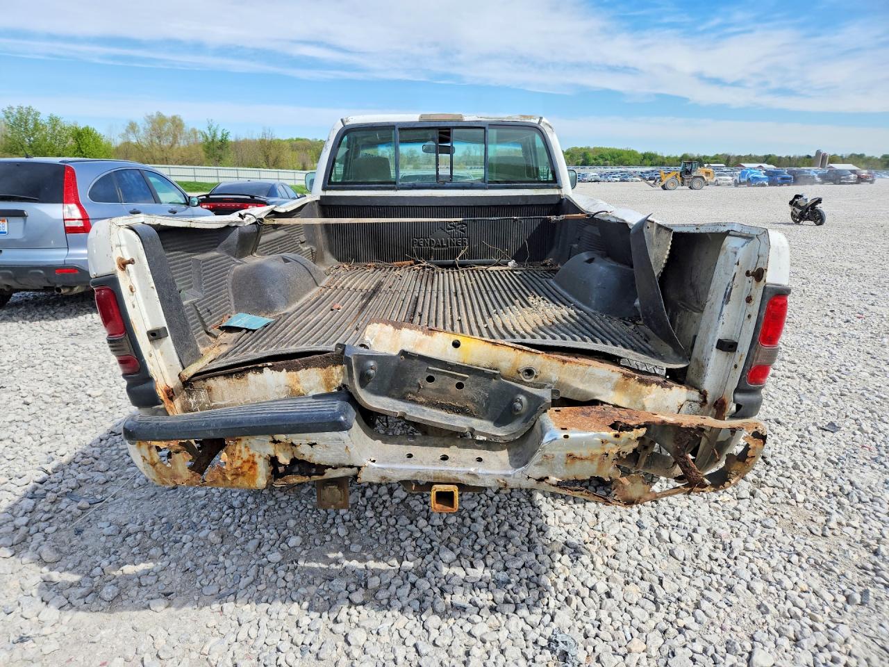 1996 Dodge Ram 2500 VIN 1B7KF26W8TS654672 photo 6