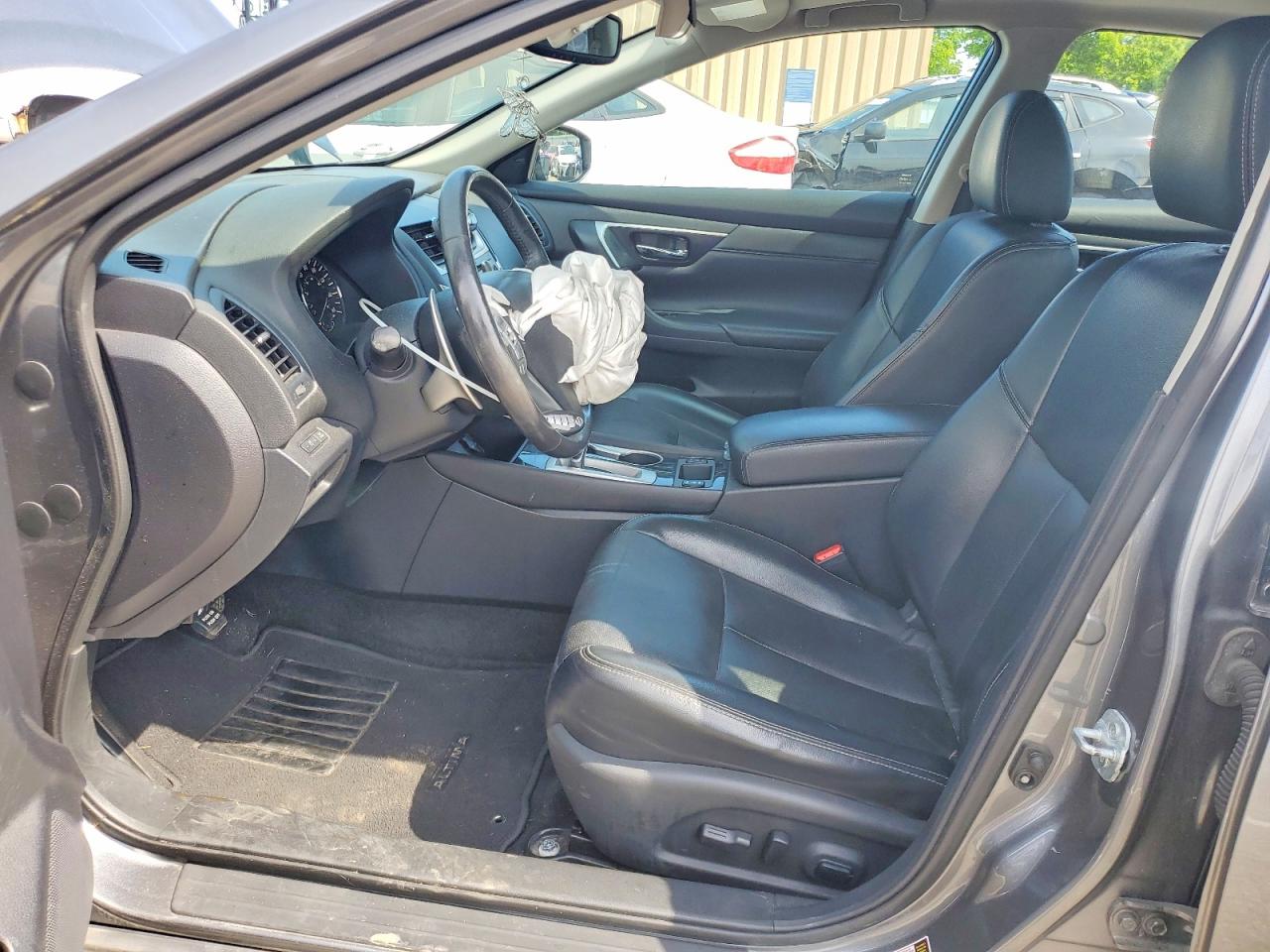 2017 Nissan Altima VIN 1N4BL3AP3HC181690 photo 7