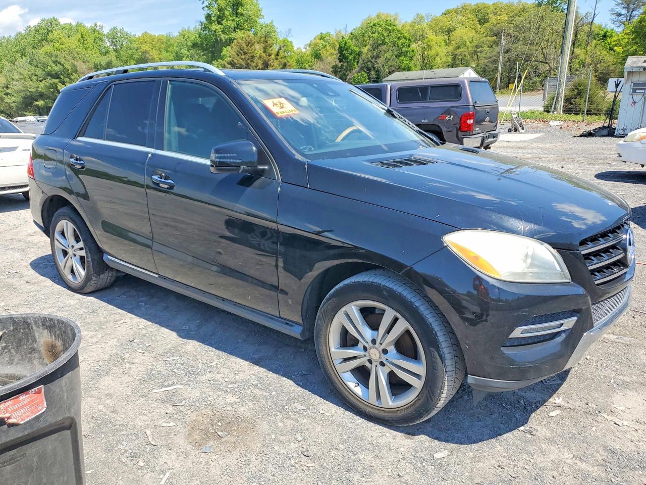 2015 Mercedes-Benz M-class VIN 4JGDA5JB5FA514467 photo 4